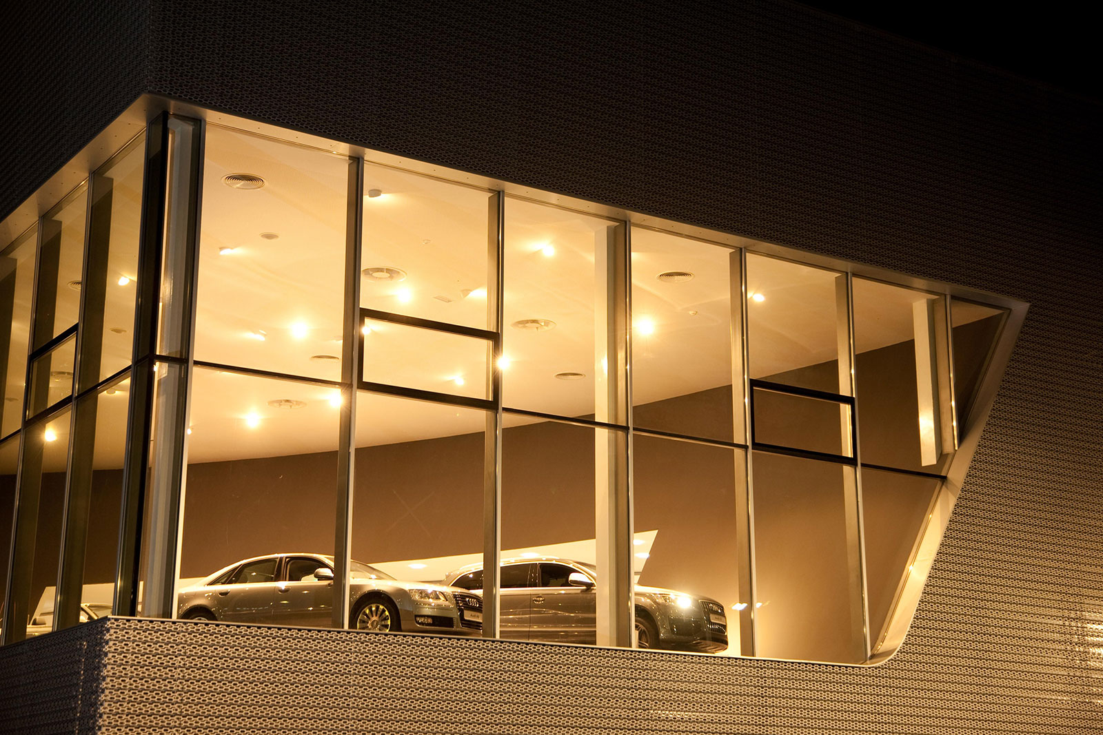 AUDI-Systeme - AWF Vertriebs GmbH